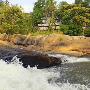 moselberg-riverside-cottages.hotels-munnar.com/