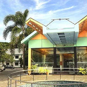 3* Hotel Palm Shore